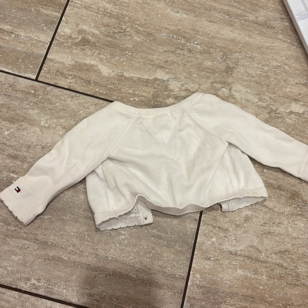 Tommy Hilfiger Baby Girl White Sweater size 3-6 months - Picture 3 of 4